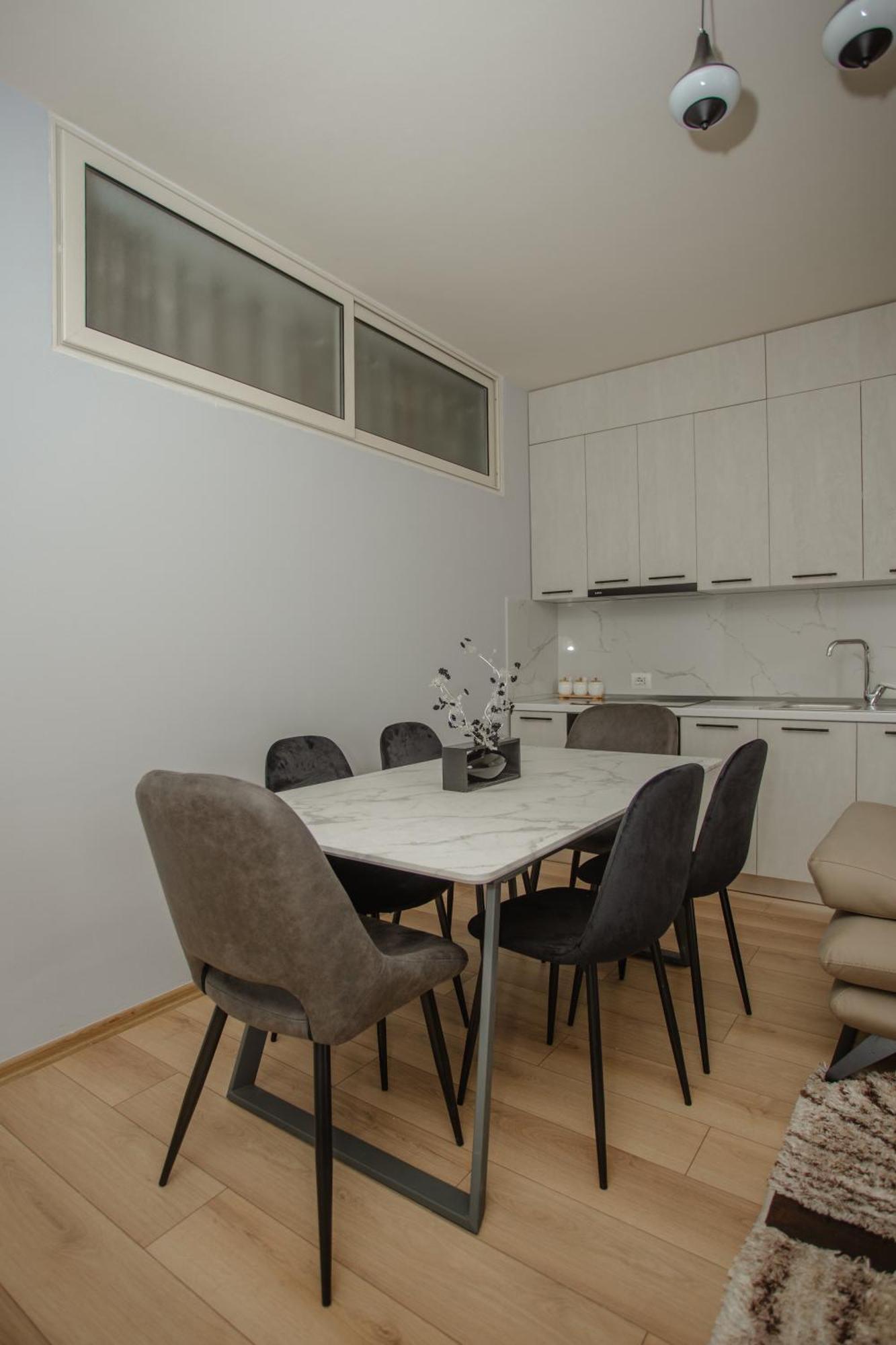 City Center Apartment Scutari Shkoder Ngoại thất bức ảnh